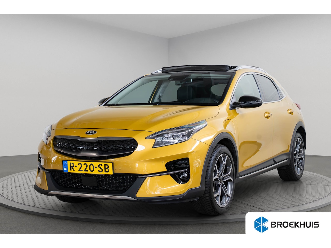 Kia XCeed - 1.6 GDi PHEV ExecutiveLine | Schuif-Kanteldak | Camera | Stoel & Stuurverwarming | Elektrs - AutoWereld.nl