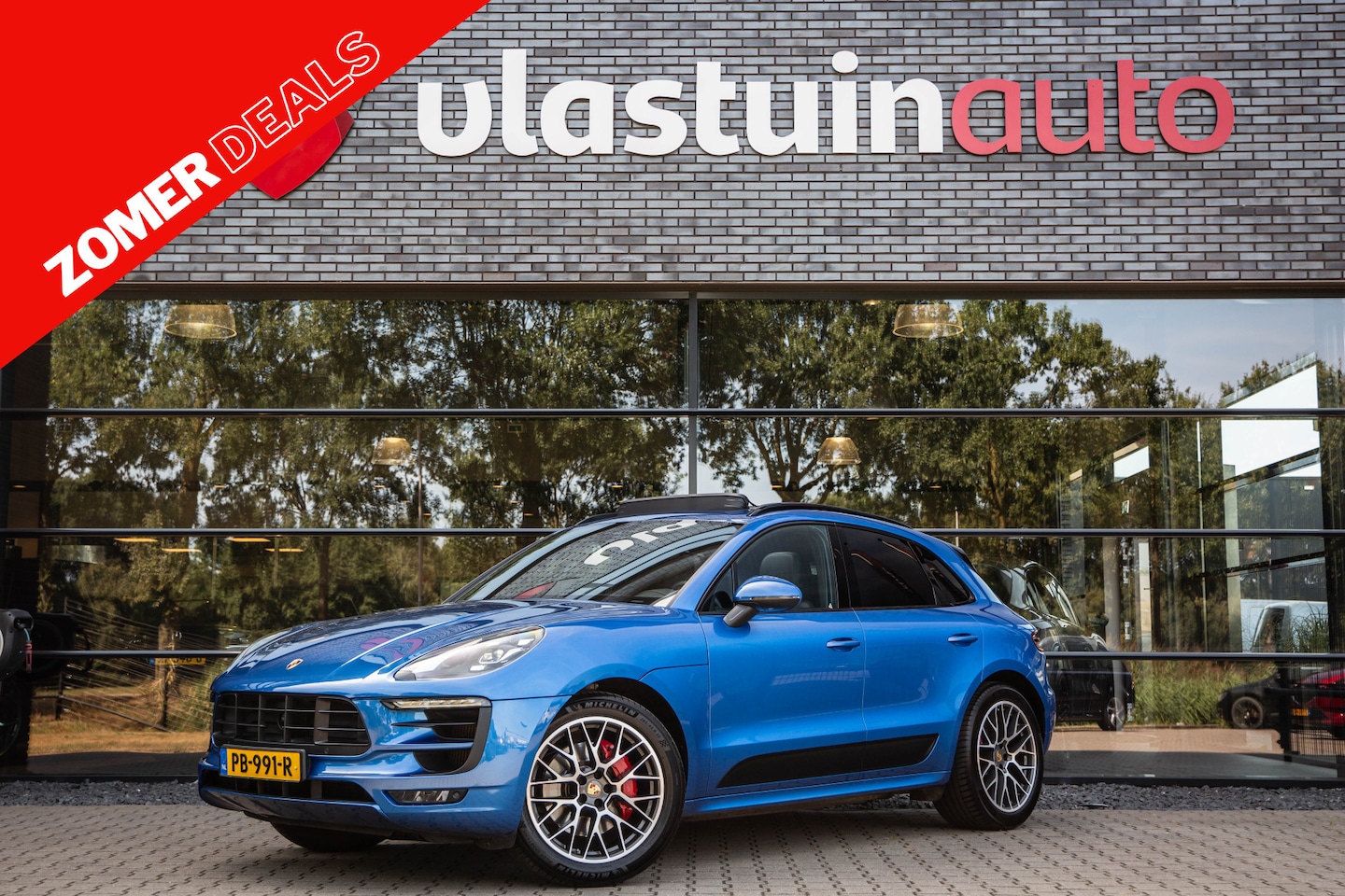 Porsche Macan - 3.0 GTS 3.0 GTS , Sport-Chrono, Luchtvering, Trekhaak, Panoramadak, Stoel/stuurverwarming, - AutoWereld.nl