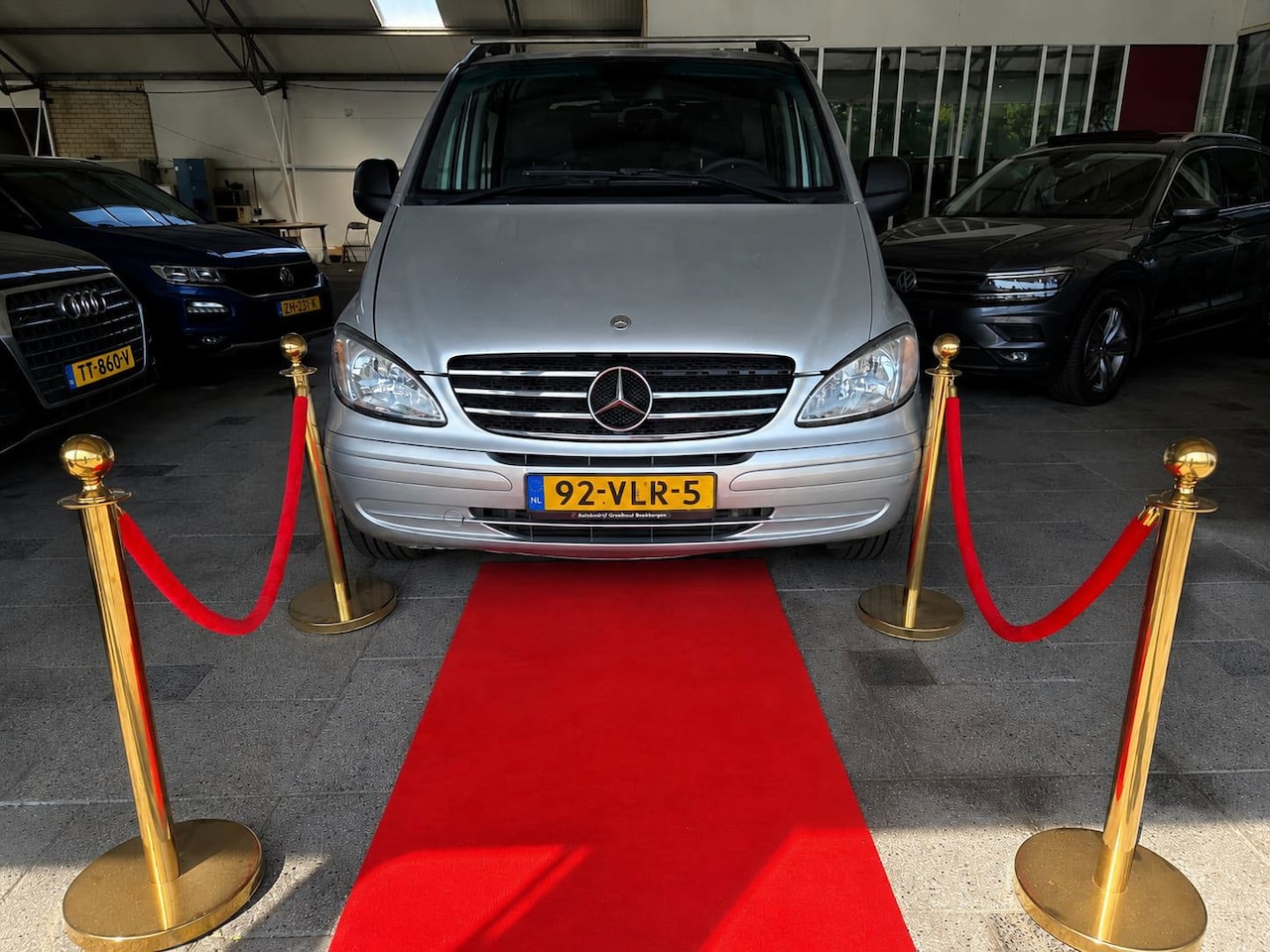 Mercedes-Benz Vito - 115 LONG 6 PERSON AUTOMAAT! - AutoWereld.nl