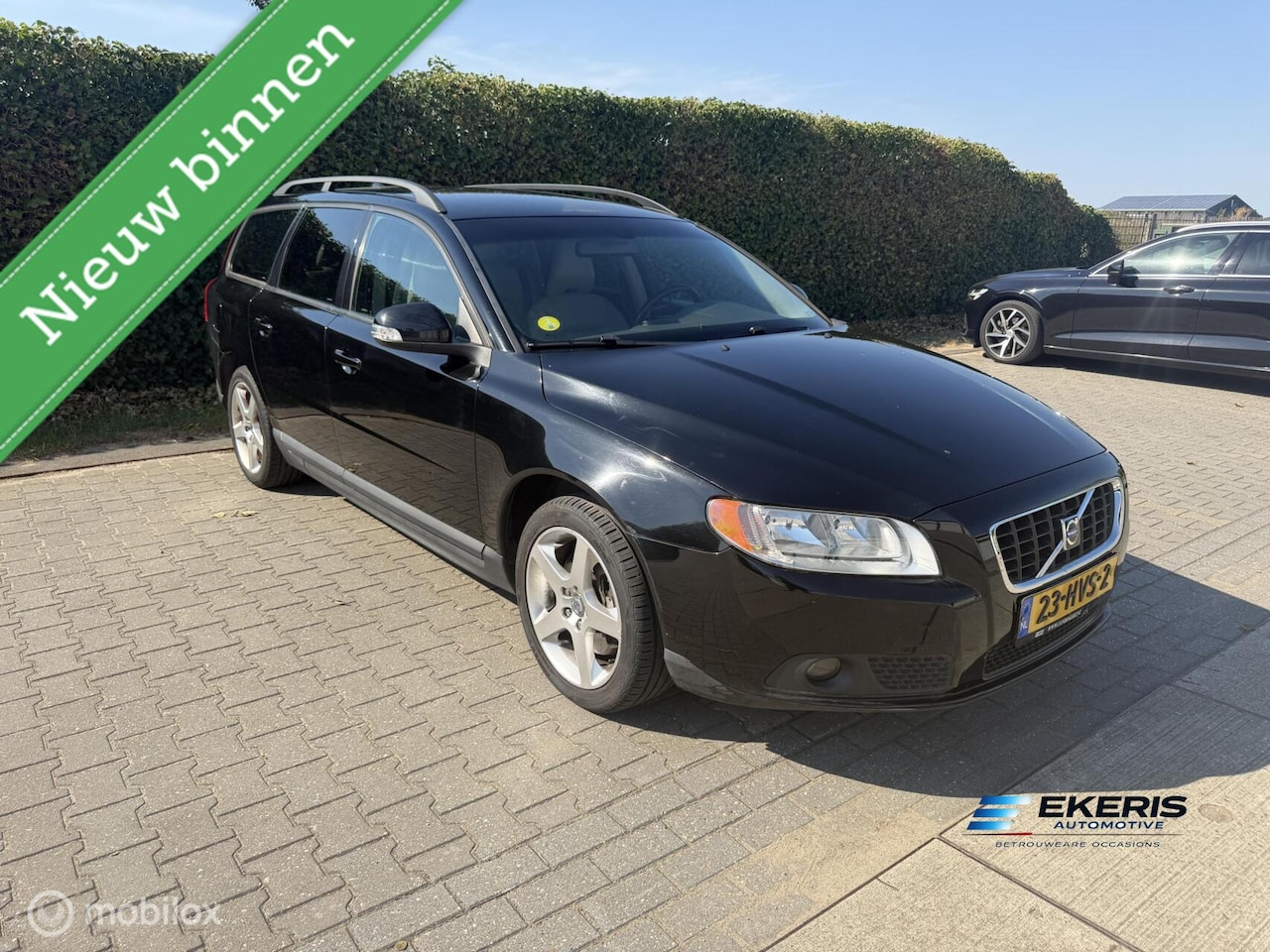 Volvo V70 - 2.5T Momentum | Automaat | Leder | Cruise - AutoWereld.nl