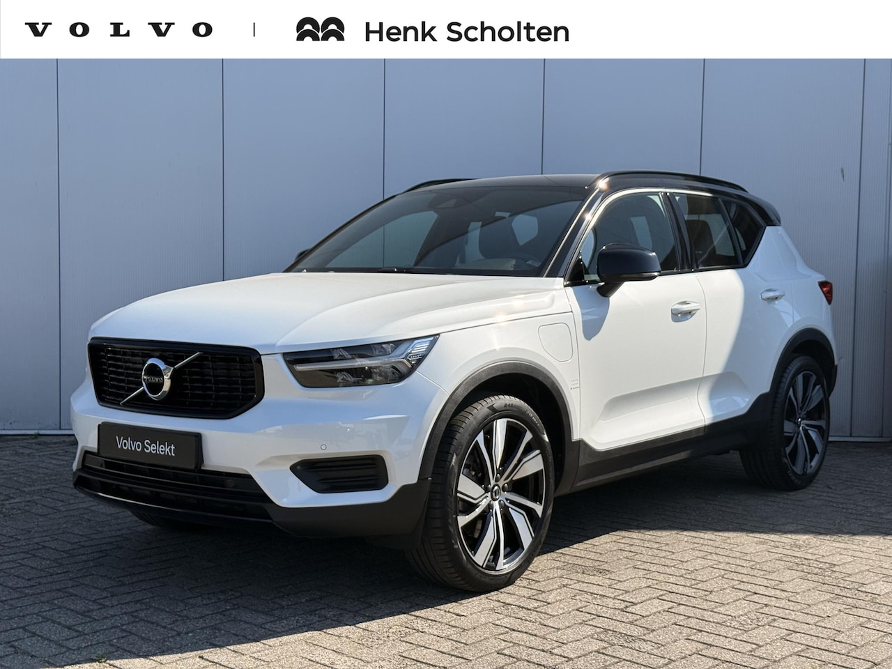 Volvo XC40 - 1.5 T5 Recharge R-Design Harman Kardon audio | Adaptieve Cruise Control | Trekhaak semi el - AutoWereld.nl