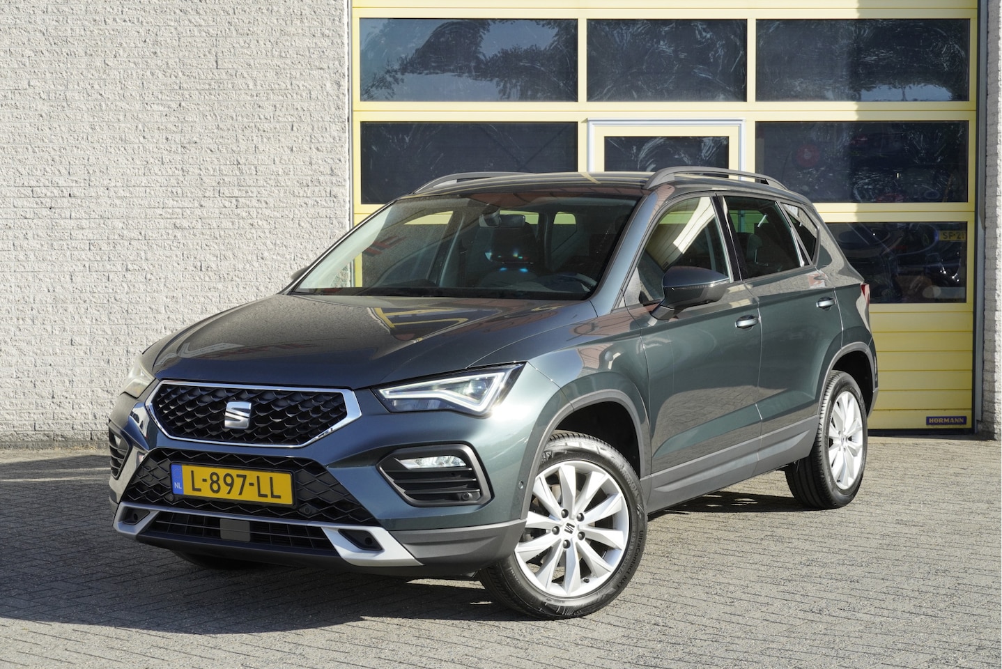 SEAT Ateca - 1.0 TSI Style Business Intense BJ2021 Lmv 17" | Led V+A | Pdc | Achteruitrijcamera | App-C - AutoWereld.nl