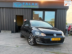 Volkswagen Golf - 1.4 TSI ACT Business Edition R Connected