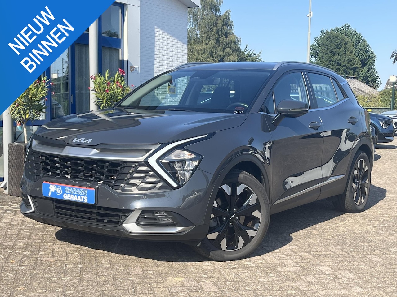 Kia Sportage - 1.6 T-GDi Plug-in Hybrid AWD DynamicLine l Stuur/stoelverwarming V+A, Camera, Parkeersenso - AutoWereld.nl