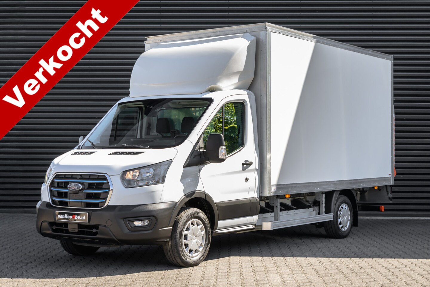 Ford E-Transit - Bakwagen met laadklep d'Hollandia - AutoWereld.nl