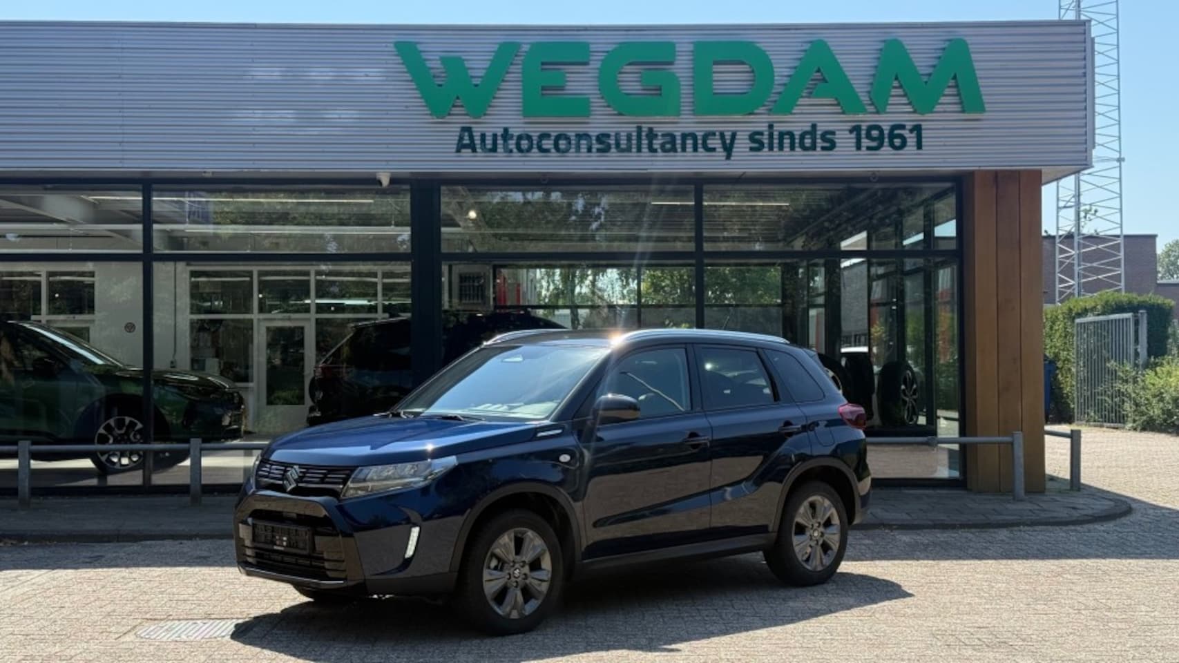 Suzuki Vitara - 1.5 HYB. SELECT ALLGRIP/AWD AUT All-weather band - AutoWereld.nl