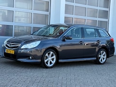 Subaru Legacy - 2.0i Intro 150PK AWD Aut. Navi Camera Trekhaak Keurige auto