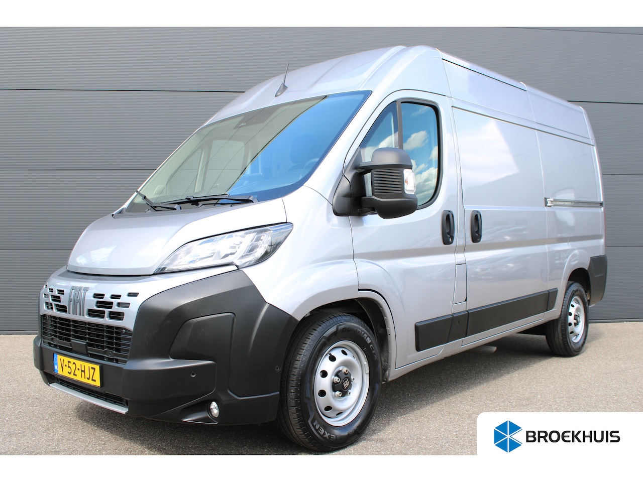 Fiat Ducato - 2.2 MultiJet 180pk S&S L2H2 3.5t | Automaat | Navigatie | Camera | Climate control | Parke - AutoWereld.nl