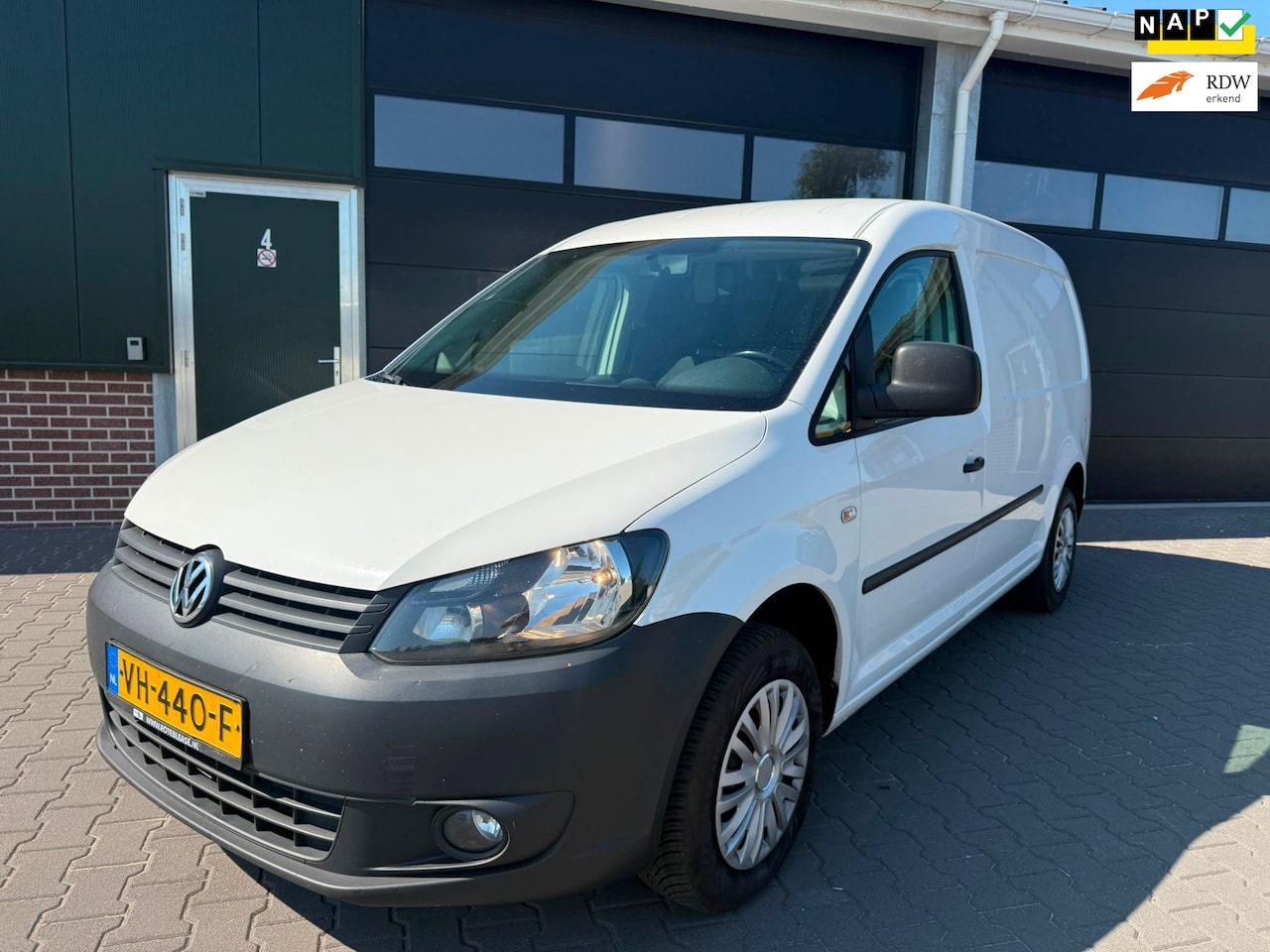 Volkswagen Caddy Maxi - 1.6 TDI BMT/ Airco/ netjes/ E.ramen/ Cruise control - AutoWereld.nl