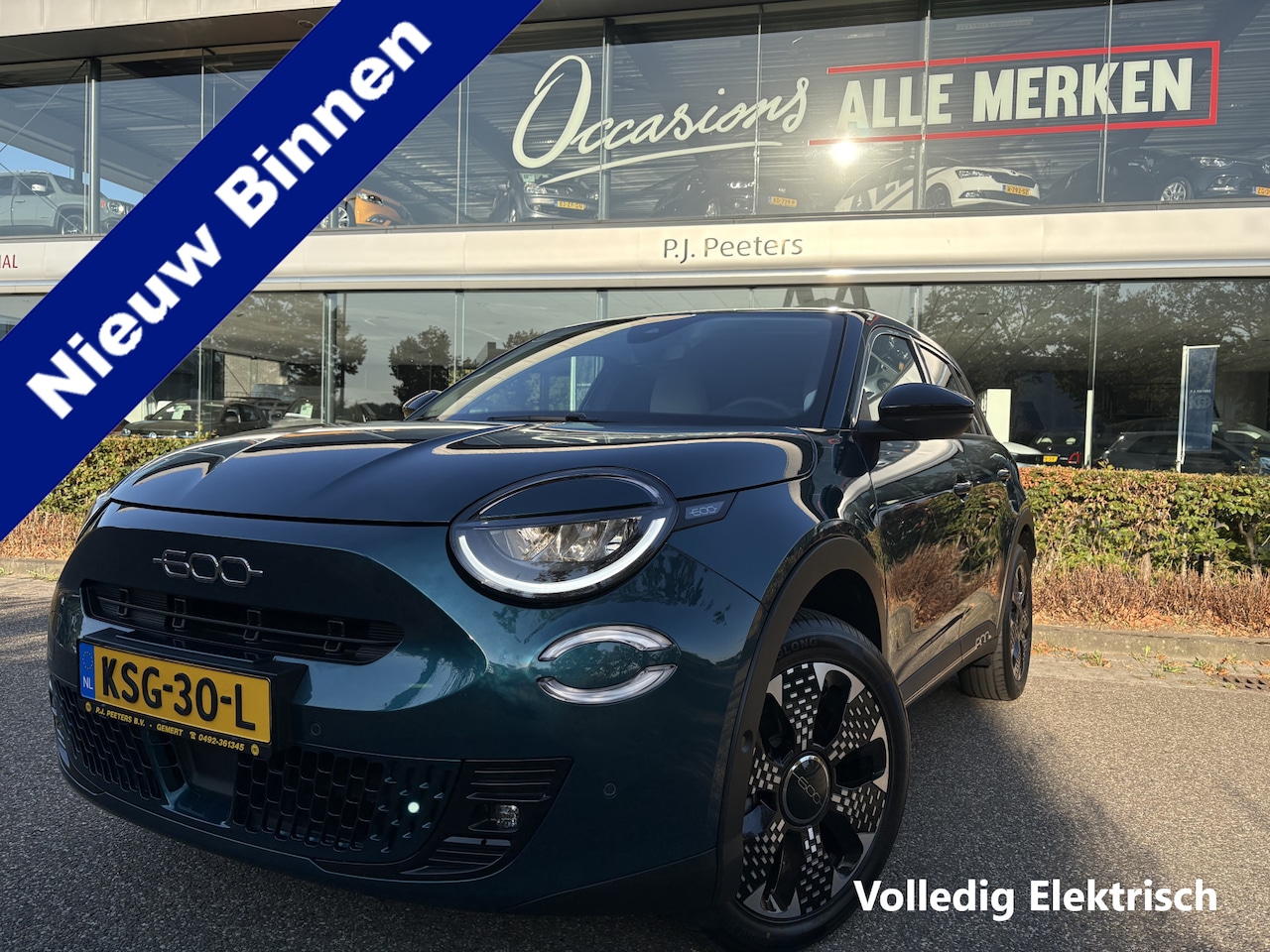 Fiat 600e - La Prima 54 kWh Achteruitrijcamera - Airco - Apple carplay - Parkeersensoren - Navigatie - - AutoWereld.nl