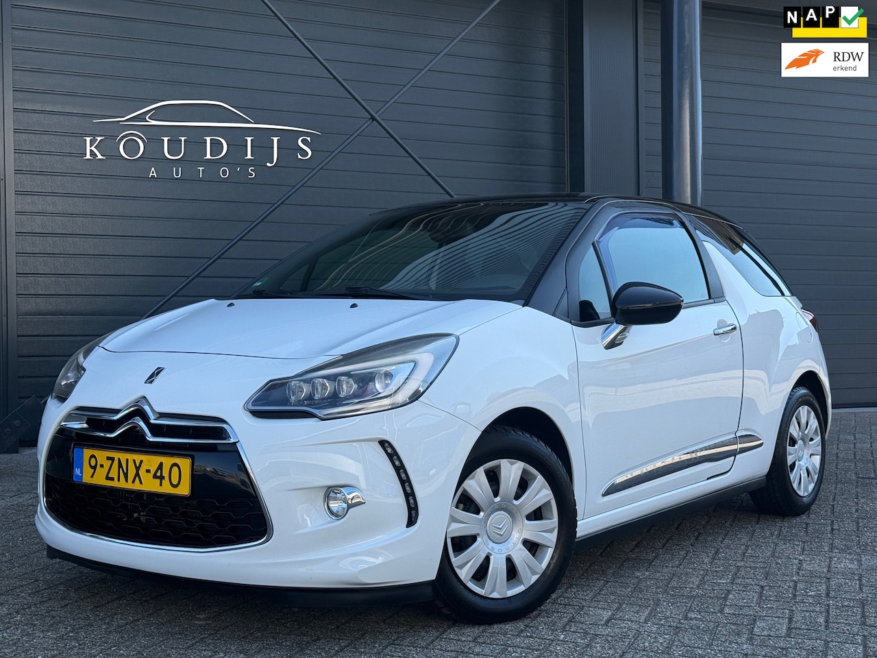 Citroën DS3 - 1.2 So Chic 1.2 So Chic, Camera, Climate, Led, Navi, PDC, Trekhaak - AutoWereld.nl