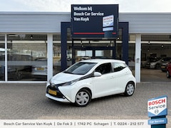 Toyota Aygo - 1.0 VVT-i x-play / NL-Auto / 93.000 KM / Radio-Bluetooth / Airco / Camera-Achter / 15'' Al