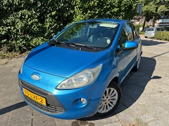 Ford Ka - MET KOELE AIRCO & JAAR APK