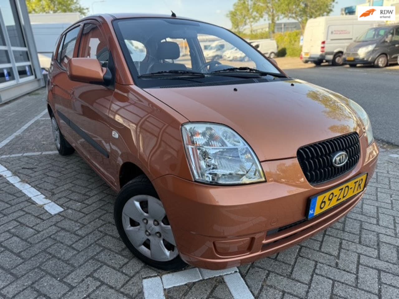 Kia Picanto - 1.0 Light | 13 MAANDEN APK | - AutoWereld.nl