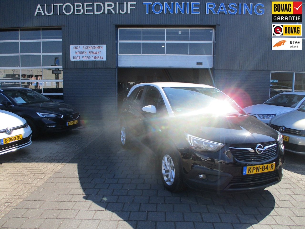 Opel Crossland X - 1.2 Turbo 120 Jaar Edition 1.2 Turbo 120 Jaar Edition - AutoWereld.nl