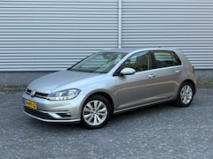 Volkswagen Golf - 1.0 TSI HighLine DAB Stoelvw PDC ACC Massage