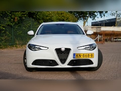 Alfa Romeo Giulia - 2.2 Eco Business Super Harman Kardon | Apple en Android carplay | Flippers
