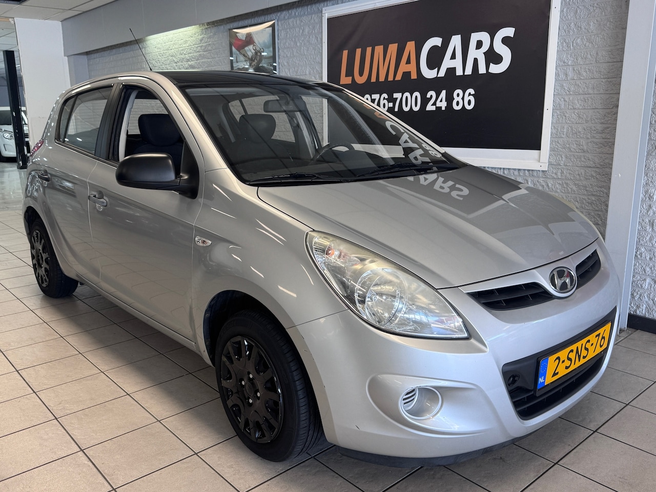 Hyundai i20 - 1.2i Business Edition | Nieuwe APK | 5 deurs | - AutoWereld.nl
