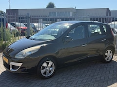 Renault Scénic - 1.4 TCE Dynamique 131PK NL AUTO NAP XENON l NAVI l CRUISE l AIRCO ECC l TREKHAAK l PDC V+A