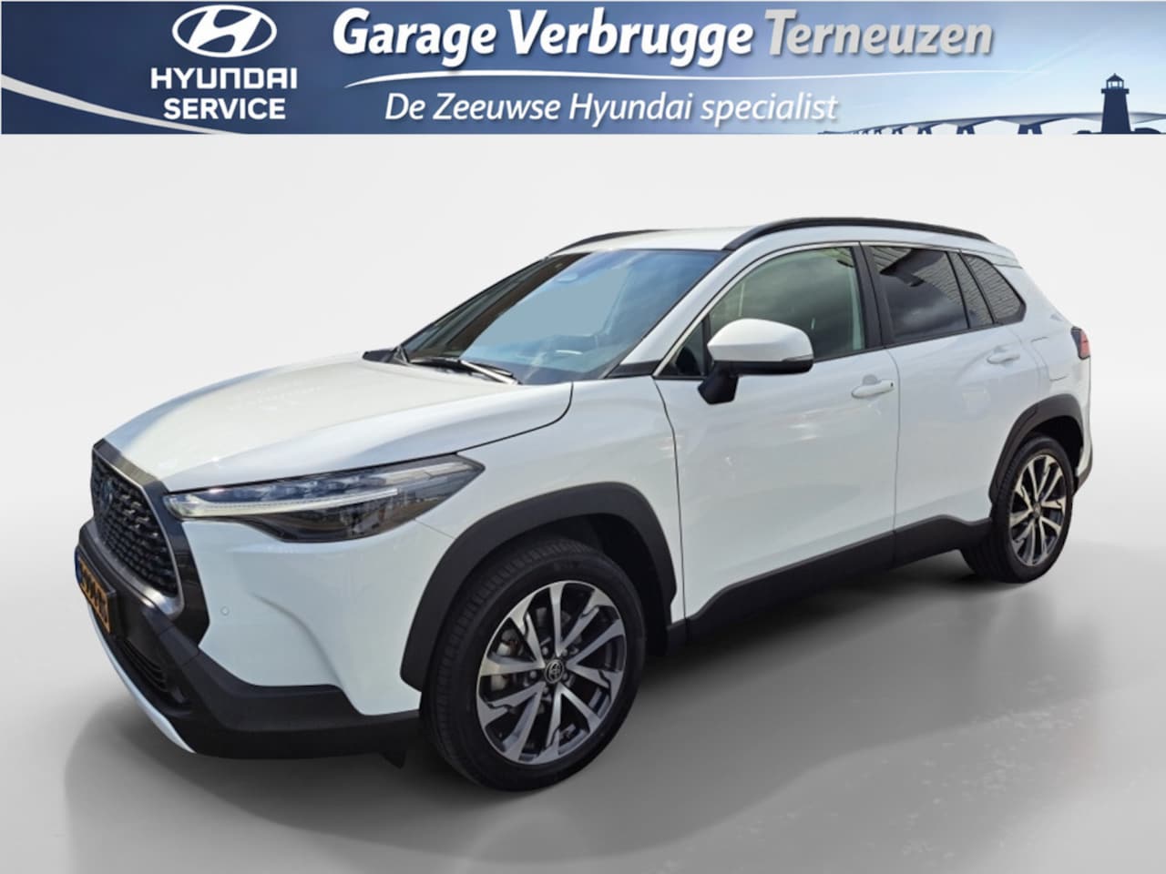 Toyota Corolla Cross - 2.0 High Power 153 pk Hybrid 200 Style - AutoWereld.nl