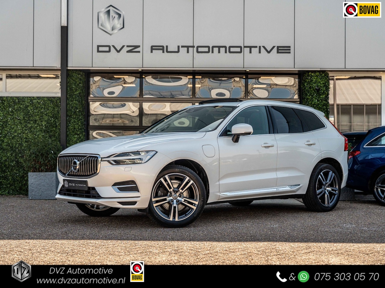 Volvo XC60 - 2.0 T8 Twin Engine AWD Inscription | Pano | Ventilatie | Surround View | - AutoWereld.nl