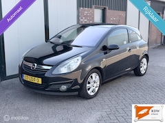 Opel Corsa - 1.4-16V '111' Edition AUTOMAAT/NAP/AIRCO/PARKEERSENSOREN