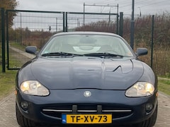 Jaguar XK8 - 4.0 V8 Coupé