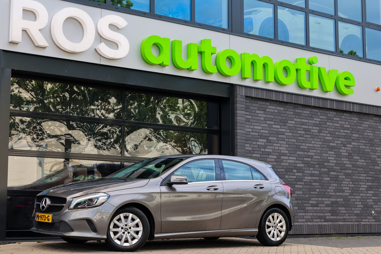 Mercedes-Benz A-klasse - 160 Ambition | NAP | DEALER ONDH | STOELVERW | SENSOREN V&A | NAVI | - AutoWereld.nl