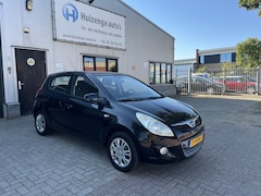 Hyundai i20 - 1.2i Dynamic| 5DRS| AIRCO| APK| EXPORT