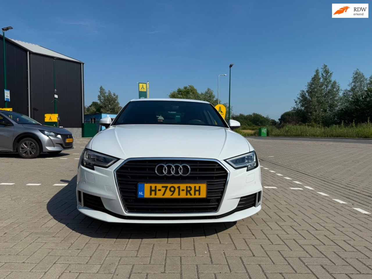 Audi A3 Sportback - Audi A3 SPORTBACK 35 TFSI CoD Advance/2020/AUT/ORIG-NL/12 MND GAR/NAVI/ - AutoWereld.nl