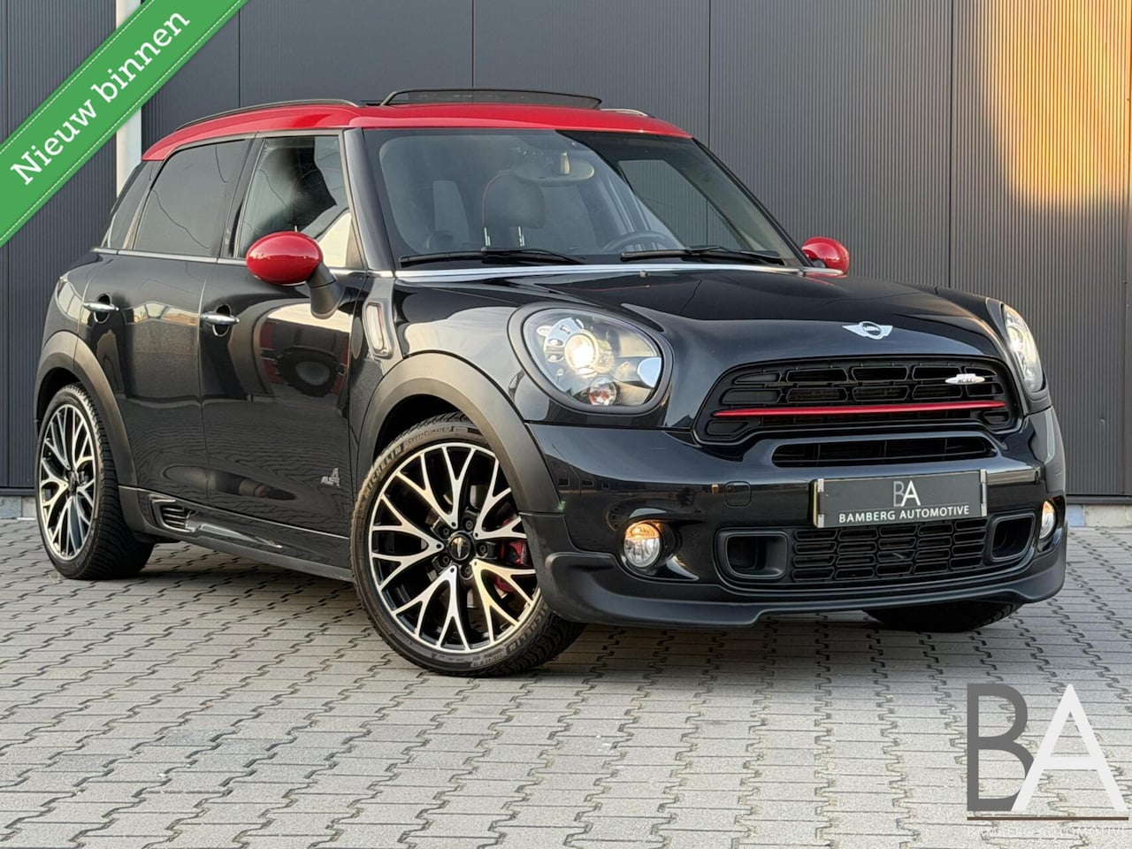 MINI Countryman - 1.6 John Cooper Works ALL4 pano|leder|H/K - AutoWereld.nl