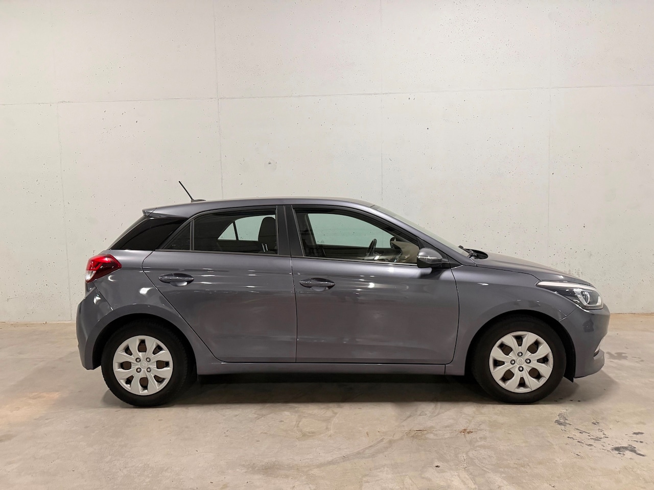 Hyundai i20 - 1.0 T-GDI Comfort 5drs. Clima Cruise ac. Navi Camera - AutoWereld.nl