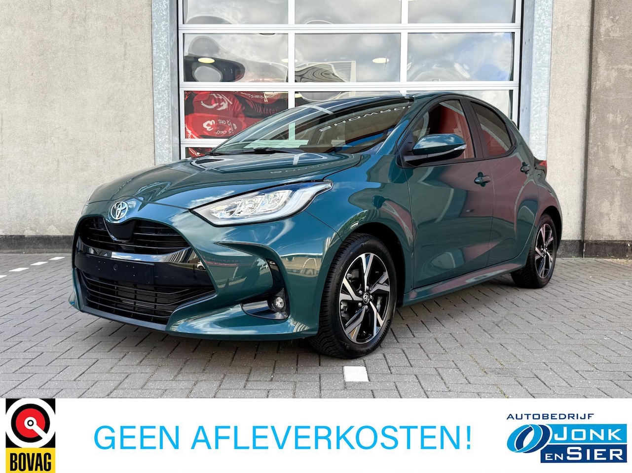 Toyota Yaris - 1.5 Hybrid 115 Dynamic|Forest Green|Apple CarPlay/Parkeersensoren|Camera|Stoelverw.|Stuurv - AutoWereld.nl