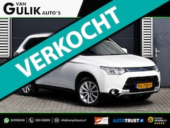 Mitsubishi Outlander - 2.0 PHEV Limited Edition X-Line | Leder | Trekhaak | Schuifdak | Camera |