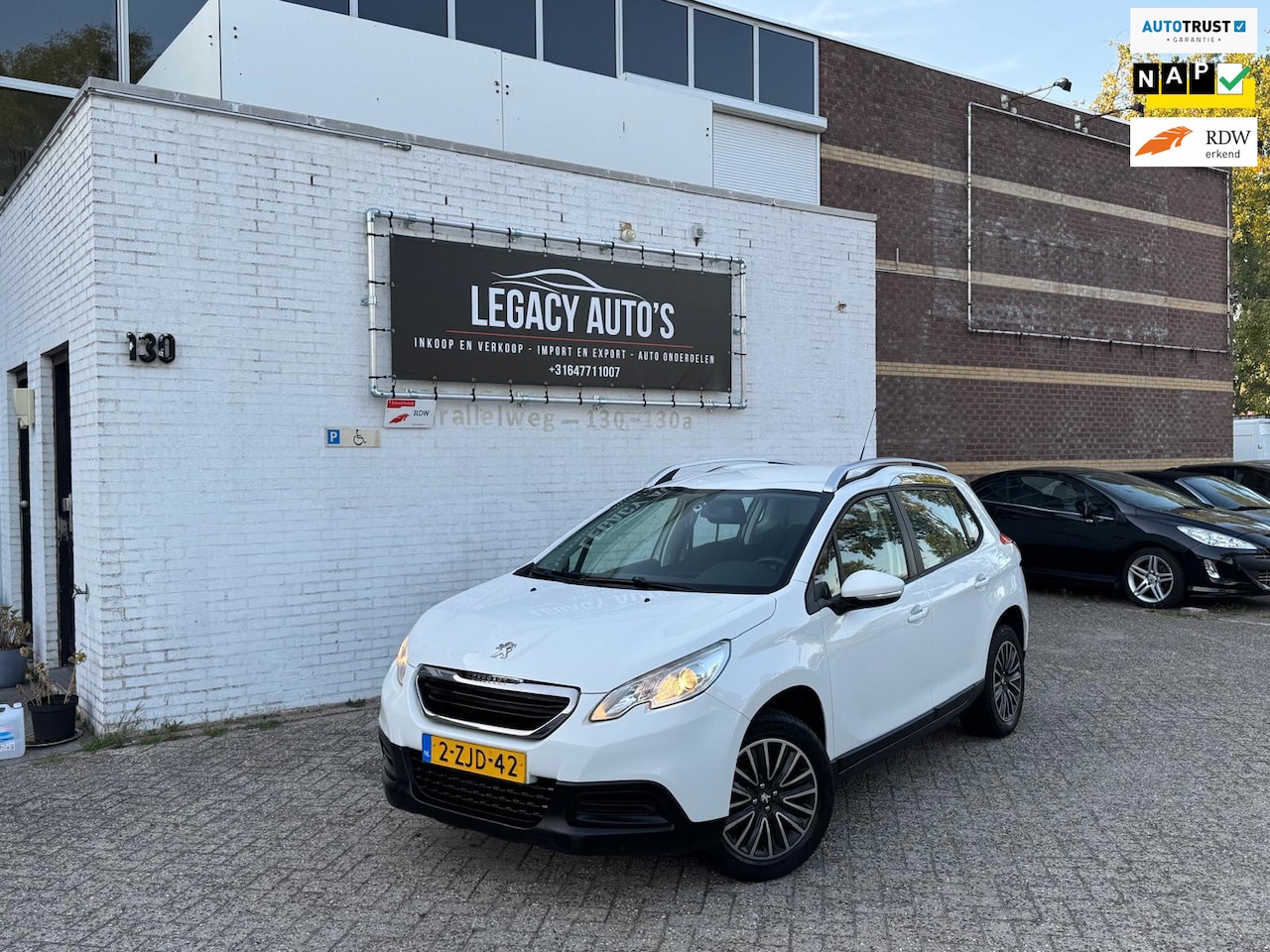 Peugeot 2008 - 1.2 PureTech Access - NETTE AUTO - RIJDT & SCHAKELT GOED! - AutoWereld.nl