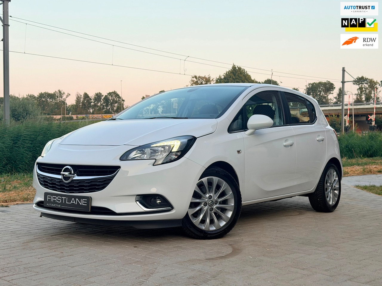 Opel Corsa - 1.0 Turbo Online Edition | Carplay | Dealerondh - AutoWereld.nl