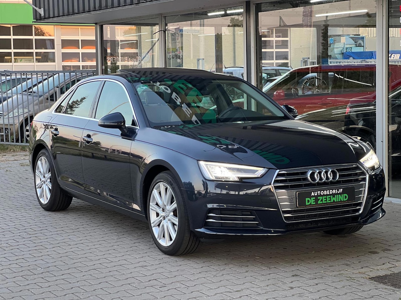 Audi A4 Limousine - 1.4 TFSI Sport Lease Edition - AutoWereld.nl