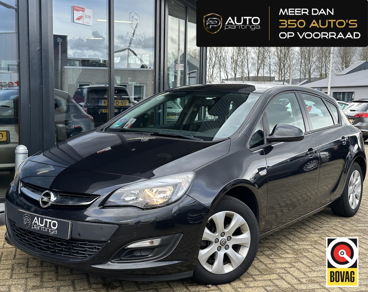 Opel Astra - 1.4 Turbo Blitz 120PK | Trekhaak | Airco | Parkeersensoren | Cruise Control | Comfort Stoe - AutoWereld.nl