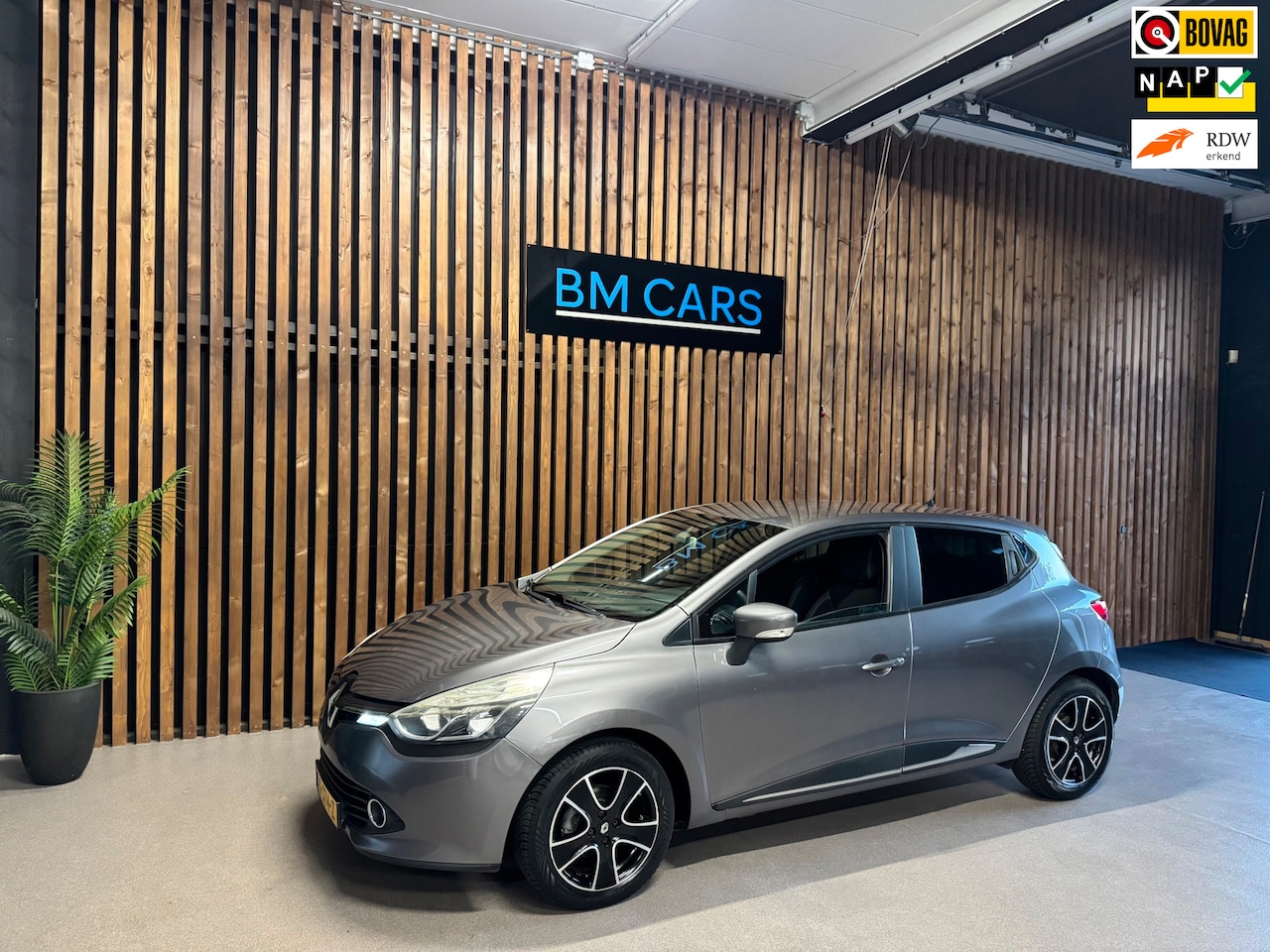 Renault Clio - 0.9 TCe Dynamique Clima, Led , Pdc - AutoWereld.nl