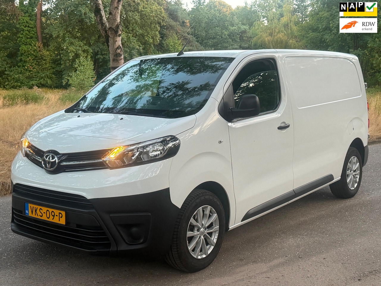 Toyota ProAce Worker - 2.0 D-4D Cool Comfort 2021 Airco Wit - AutoWereld.nl