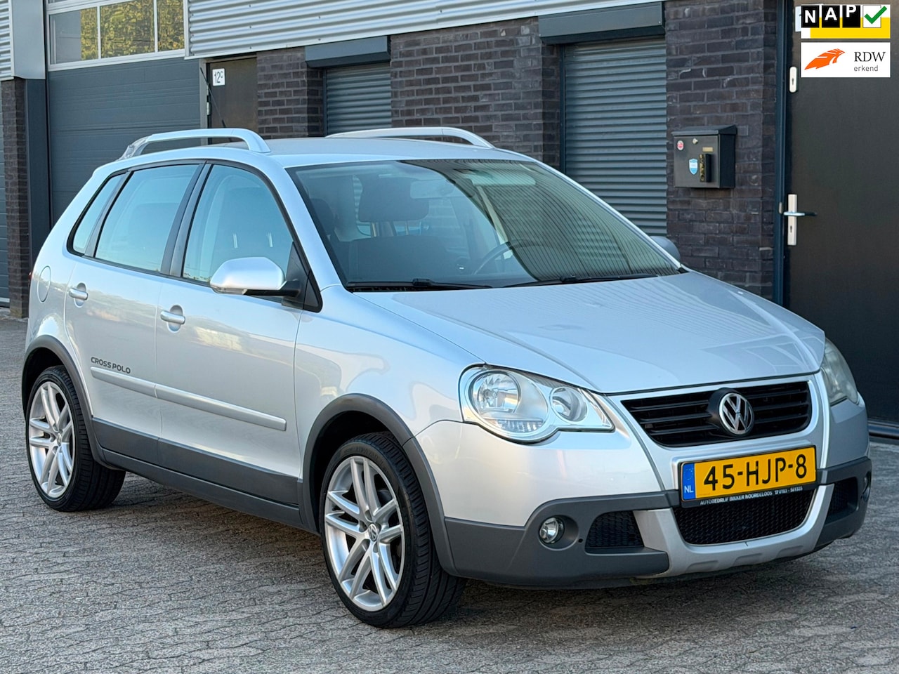 Volkswagen Polo - 1.4-16V Cross AIRCO NIEUW APK - AutoWereld.nl