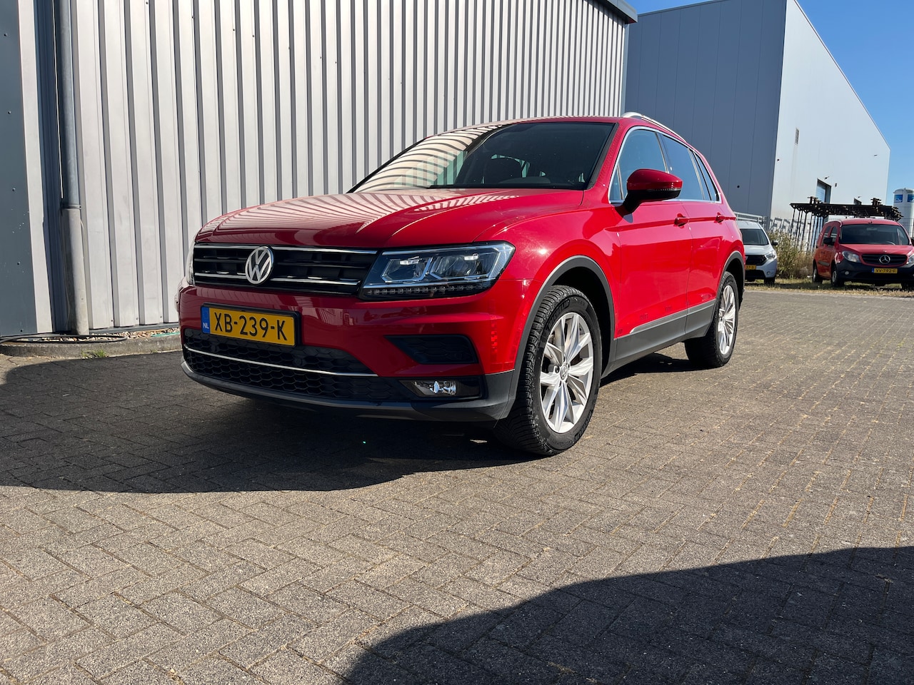 Volkswagen Tiguan - 2.0 TDI 4Motion Highline - AutoWereld.nl