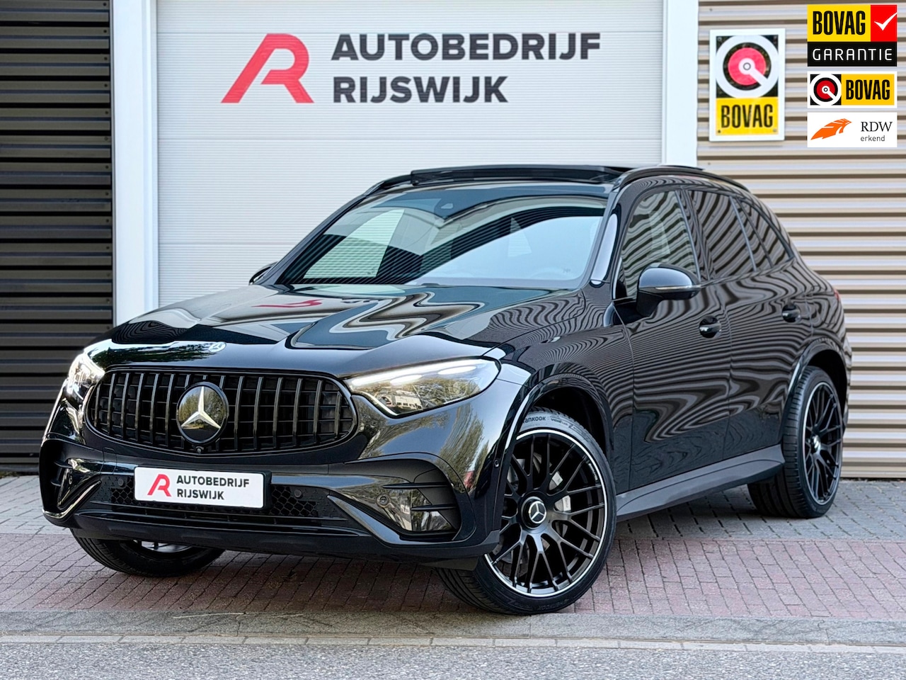 Mercedes-Benz GLC-klasse - 400e 4MATIC AMG 63s Luchtvering/Burmester/Memory - AutoWereld.nl