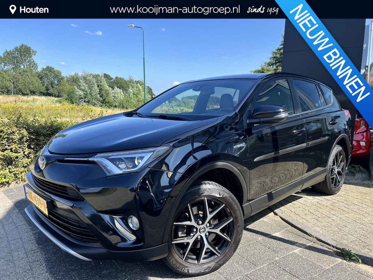 Toyota RAV4 - 2.5 Hybrid Style Automaat, Trekhaak, All Weather banden, volledig dealer onderhouden, navi - AutoWereld.nl