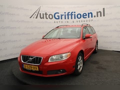 Volvo V70 - 2.0F nette stationcar met trekhaak