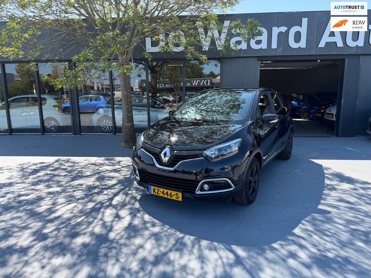 Renault Captur - 0.9 TCe Expression/ airco/cruise/NAP/Trekhaak/PDC Achter/12 maanden garantie - AutoWereld.nl