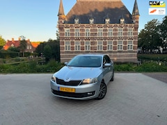 Skoda Rapid - 1.2 TSI Greentech Edition|TREKHAAK|AUTOMAAT|CARPLAY|AIRCO|CRUISE|STOELVERW.|CAMERA|INRUIL