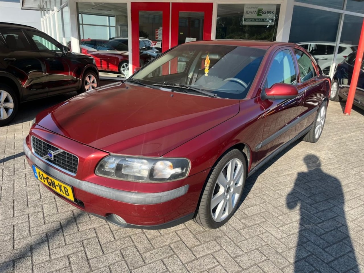 Volvo S60 - 2.4 Automaat 140 PK  Climate-controle  Trekhaak  Nieuwe APK - AutoWereld.nl