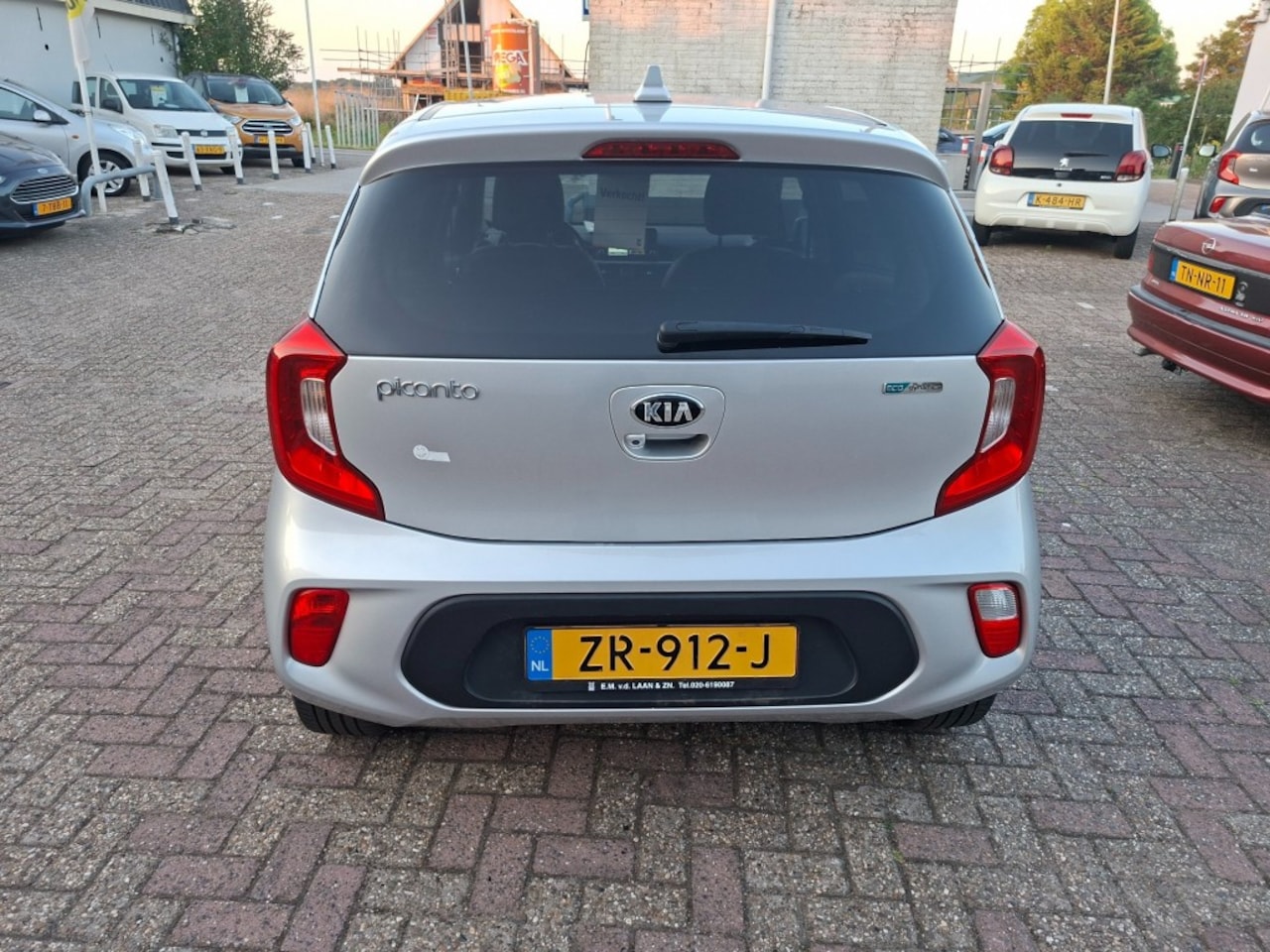 Kia Picanto - 1.0 CVVT Design Edition RADIO/NAVI/CLIMATE/CRUISE/ELEC.RAMEN+SPIEGELS/CV/AUR CAMERA/LMV