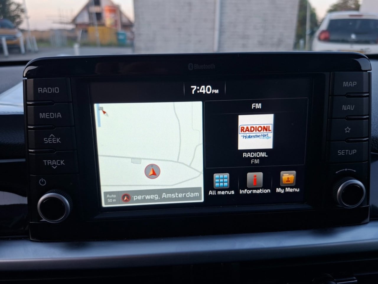 Kia Picanto - 1.0 CVVT Design Edition RADIO/NAVI/CLIMATE/CRUISE/ELEC.RAMEN+SPIEGELS/CV/AUR CAMERA/LMV